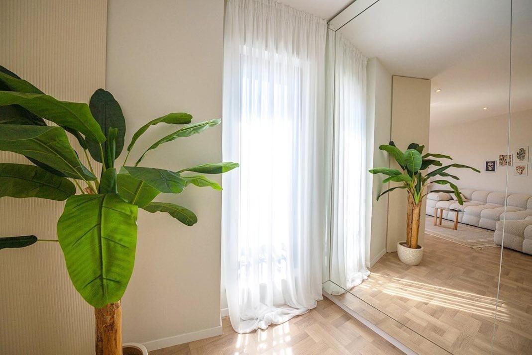 Green Terrace Square View Тирана Екстер'єр фото